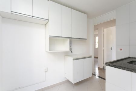 Apartamento para alugar com 50m², 2 quartos e 1 vaga Apartamento para alugar com 50m², 2 quartos e 1 vagaCozinha - Armários