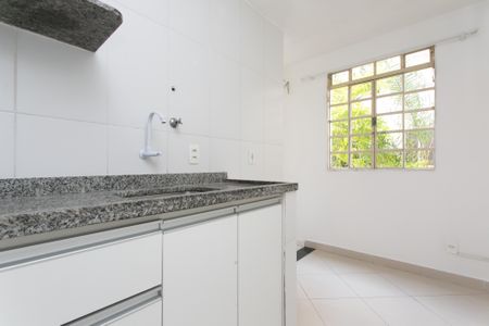 Apartamento para alugar com 50m², 2 quartos e 1 vaga Apartamento para alugar com 50m², 2 quartos e 1 vagaCozinha - Armários