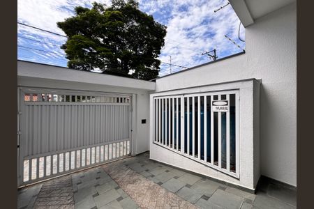 Apartamento à venda com 180m², 3 quartos e 2 vagas Apartamento à venda com 180m², 3 quartos e 2 vagasGás individual