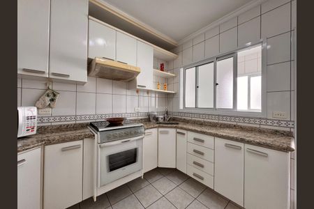Apartamento à venda com 180m², 3 quartos e 2 vagas Apartamento à venda com 180m², 3 quartos e 2 vagasCozinha