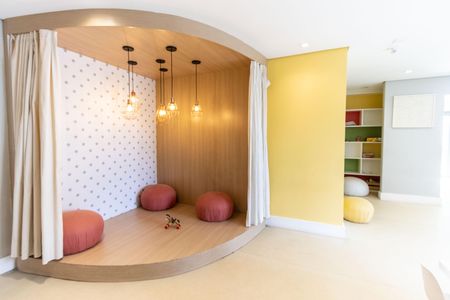 Apartamento à venda com 85m², 2 quartos e 2 vagasChurrasqueira