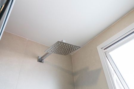 Apartamento à venda com 85m², 2 quartos e 2 vagasBanheiro da Suíte