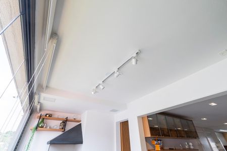 Apartamento à venda com 85m², 2 quartos e 2 vagasVaranda