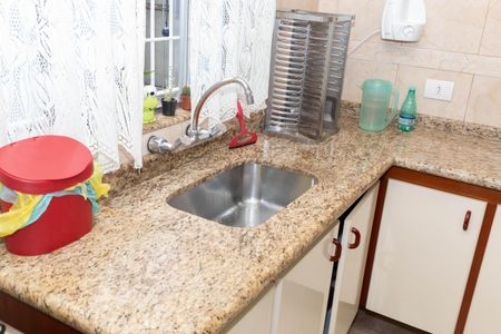 Casa à venda com 140m², 3 quartos e 2 vagasCozinha