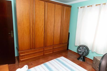 Casa à venda com 140m², 3 quartos e 2 vagasQuarto 3