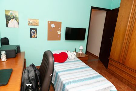 Casa à venda com 140m², 3 quartos e 2 vagasQuarto 3