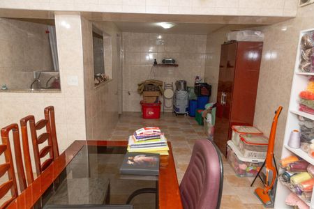 Casa à venda com 140m², 3 quartos e 2 vagasEspaço Gourmet