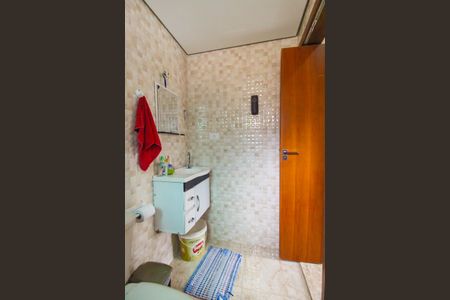 Apartamento à venda com 56m², 2 quartos e 1 vaga Apartamento à venda com 56m², 2 quartos e 1 vagaBanheiro