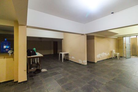 Apartamento à venda com 56m², 2 quartos e 1 vaga Apartamento à venda com 56m², 2 quartos e 1 vagaÁrea comum - Salão de festas