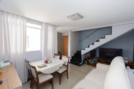 Apartamento à venda com 140m², 3 quartos e 2 vagasSala