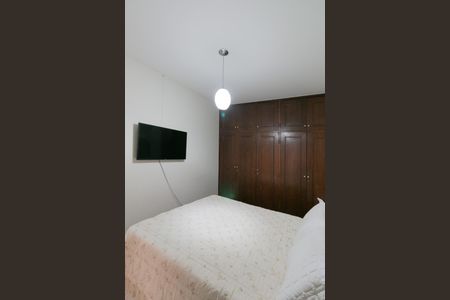 Casa à venda com 208m², 4 quartos e 4 vagasSuite