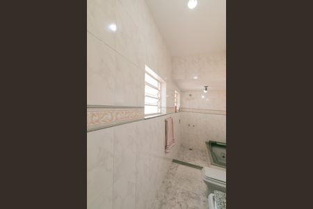 Casa à venda com 208m², 4 quartos e 4 vagasBanheiro Suite