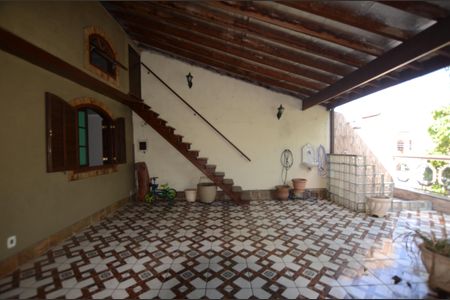 Casa para alugar com 140m², 4 quartos e 1 vagaTerraço com Churrasqeira