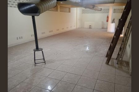 Casa à venda com 8 quartos, 450m² em Renascença, Belo Horizonte