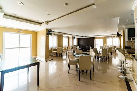 Apartamento à venda com 85m², 3 quartos e 2 vagas Apartamento à venda com 85m², 3 quartos e 2 vagasÁrea comum - Salão de festas