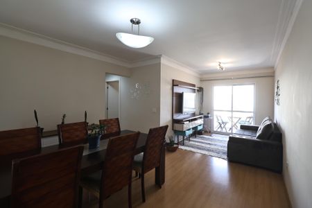 Apartamento à venda com 85m², 3 quartos e 2 vagasSala