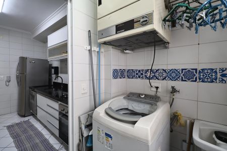 Apartamento à venda com 85m², 3 quartos e 2 vagasÁrea de Serviço