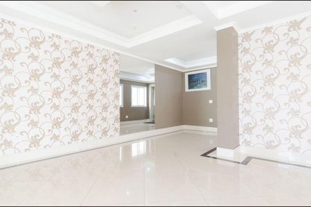 Apartamento à venda com 85m², 3 quartos e 2 vagas Apartamento à venda com 85m², 3 quartos e 2 vagasHall social