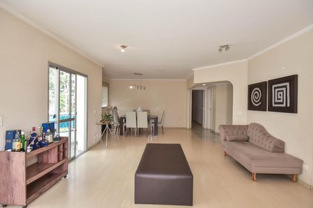 Apartamento à venda com 200m², 4 quartos e 3 vagasSala