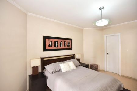 Apartamento à venda com 200m², 4 quartos e 3 vagasSuíte 3