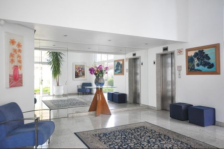 Apartamento à venda com 200m², 4 quartos e 3 vagasHall Social