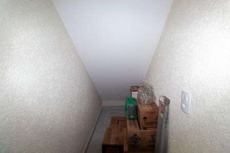 Casa de condomínio à venda com 120m², 2 quartos e 2 vagasDepósito