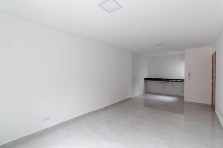 Casa de condomínio à venda com 120m², 2 quartos e 2 vagasSala/Cozinha