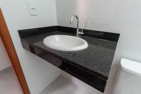 Casa de condomínio à venda com 120m², 2 quartos e 2 vagasBanheiro