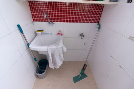 Apartamento à venda com 100m², 3 quartos e 1 vaga Apartamento à venda com 100m², 3 quartos e 1 vagaDetalhe da area de serviço