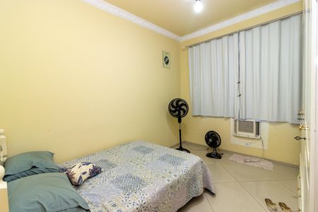 Apartamento à venda com 100m², 3 quartos e 1 vaga Apartamento à venda com 100m², 3 quartos e 1 vagaQuarto 1