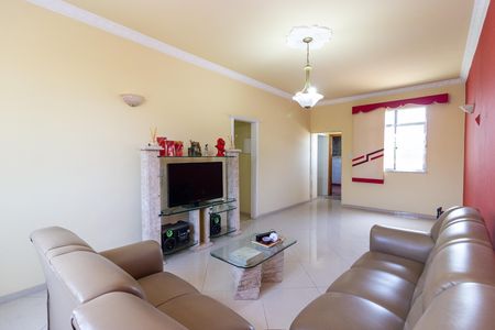 Apartamento à venda com 100m², 3 quartos e 1 vaga Apartamento à venda com 100m², 3 quartos e 1 vagaSala