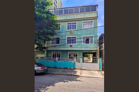 Apartamento à venda com 100m², 3 quartos e 1 vaga Apartamento à venda com 100m², 3 quartos e 1 vagaFachada+Plaquinha