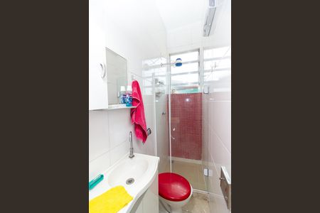 Apartamento à venda com 100m², 3 quartos e 1 vaga Apartamento à venda com 100m², 3 quartos e 1 vagaBanheiro de serviço