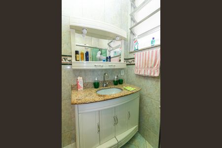 Apartamento à venda com 100m², 3 quartos e 1 vaga Apartamento à venda com 100m², 3 quartos e 1 vagaBanheiro Social