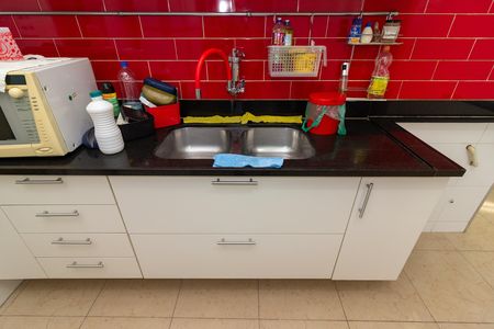 Apartamento à venda com 100m², 3 quartos e 1 vaga Apartamento à venda com 100m², 3 quartos e 1 vagaDetalhe da cozinha