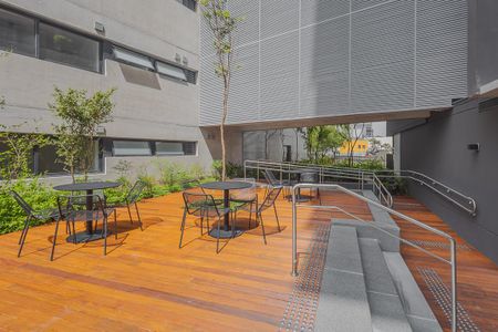 Studio à venda com 36m², 1 quarto e sem vagaPiscina