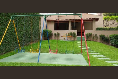Apartamento à venda com 80m², 3 quartos e 1 vaga Apartamento à venda com 80m², 3 quartos e 1 vagaÁrea comum - Playground