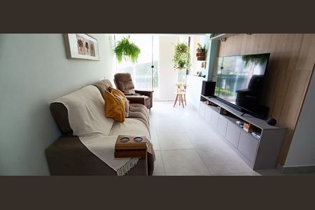 Apartamento à venda com 80m², 3 quartos e 1 vaga Apartamento à venda com 80m², 3 quartos e 1 vagaSala