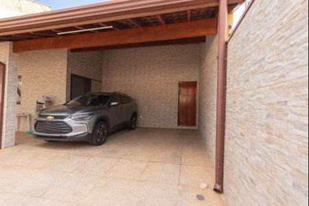 Casa à venda com 270m², 3 quartos e 4 vagasGaragem