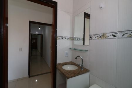 Apartamento para alugar com 124m², 2 quartos e 2 vagasBanheiro da Suíte