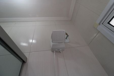 Apartamento para alugar com 124m², 2 quartos e 2 vagasBanheiro Social - Chuveiro