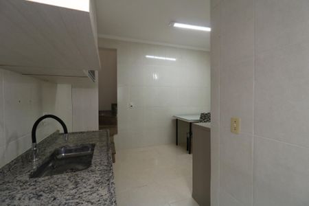 Apartamento para alugar com 124m², 2 quartos e 2 vagasCozinha
