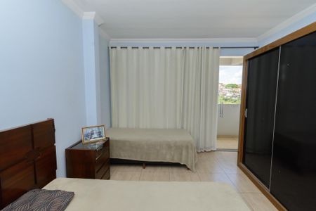 Casa à venda com 300m², 4 quartos e 7 vagasQuarto 1