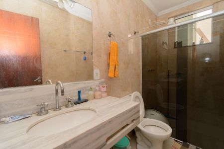 Casa à venda com 300m², 4 quartos e 7 vagasBanheiro 