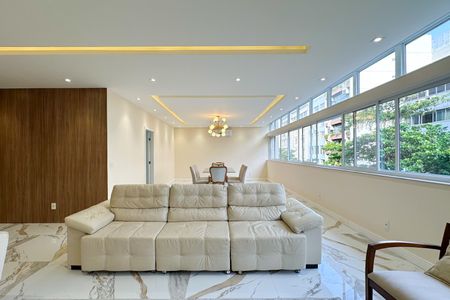 Apartamento à venda com 298m², 4 quartos e 1 vagaSala