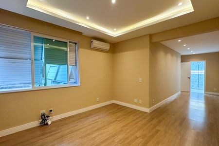 Apartamento à venda com 298m², 4 quartos e 1 vagaSuíte 01