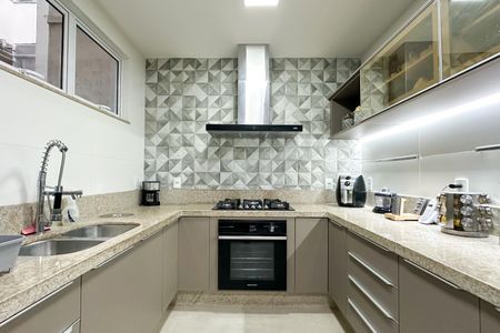 Apartamento à venda com 298m², 4 quartos e 1 vagaCozinha