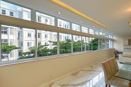 Apartamento à venda com 298m², 4 quartos e 1 vagaSala