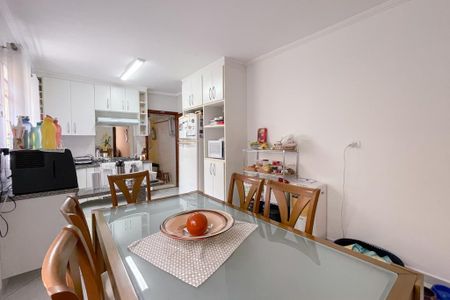 Casa à venda com 175m², 4 quartos e 2 vagasSala de jantar