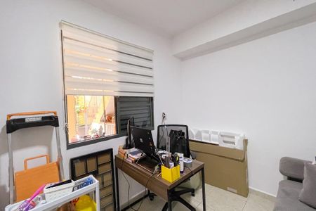 Casa à venda com 175m², 4 quartos e 2 vagasQuarto de Serviço